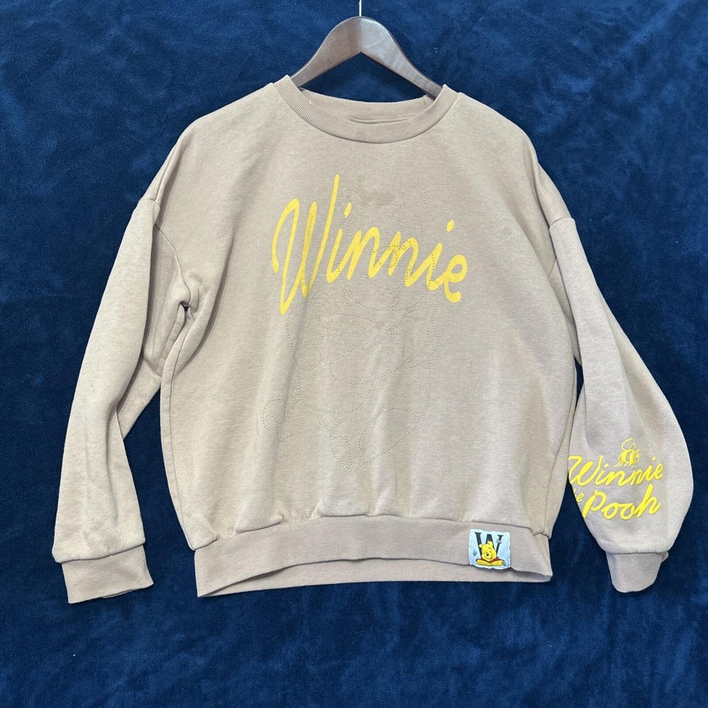 Winnie The Pooh Womens Crewneck Pullover‎ Sweatshirt Size S Brown Embossed